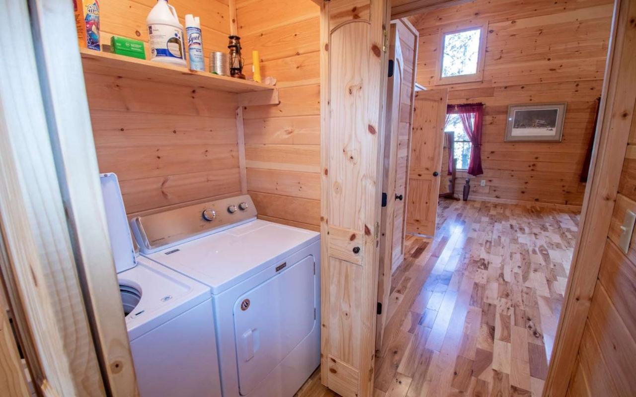 Hot-Tub 6 Seater, Fire-Pit, Master King Bed, Wineries, Pickleball, Resort Amenities Ellijay Exterior foto